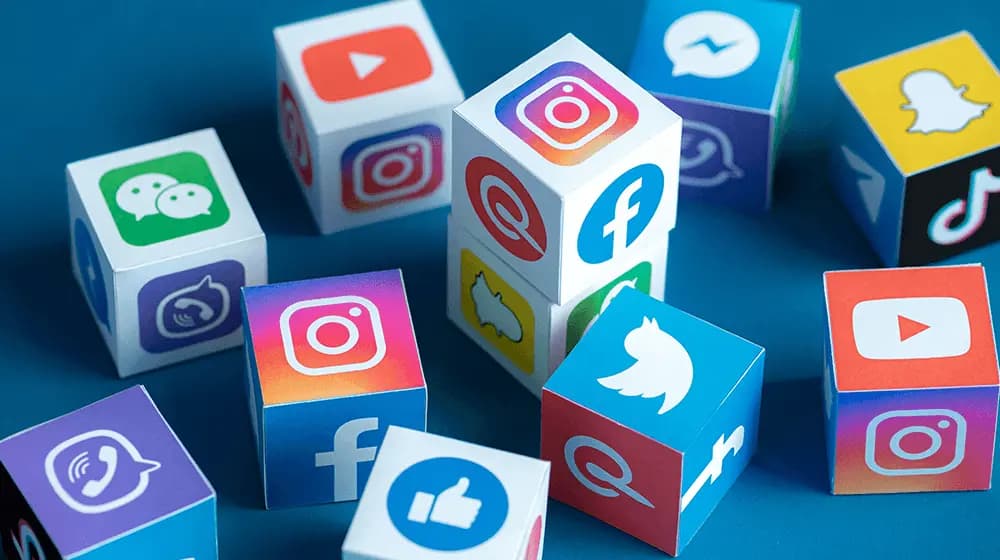 وداعاً لـ Whatsapp والـSocial Media ابتداءً من الجمعة؟