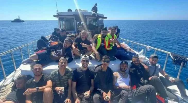 آملين بالجوء… السلطات اليونانية تنقذ 60 لبنانياً من الغرق
