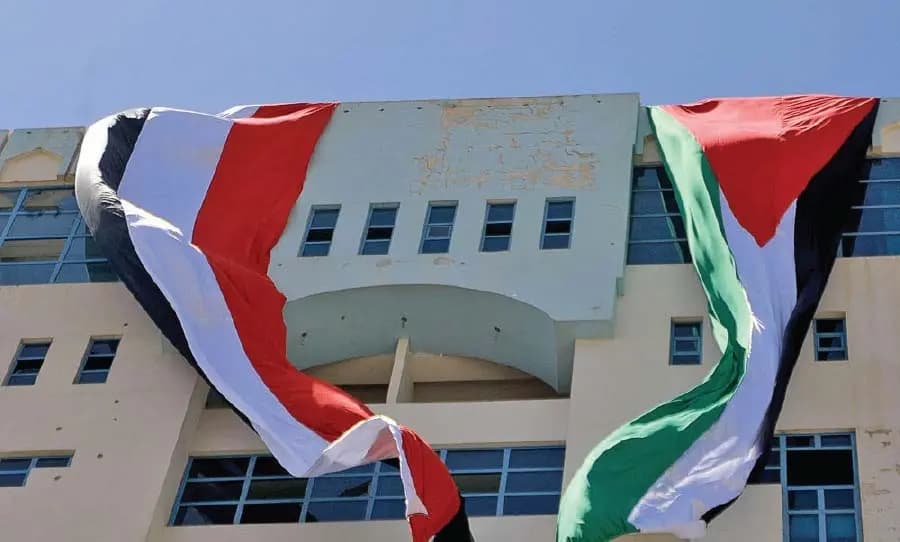 حماس تدين العدوان على سوريا واليمن