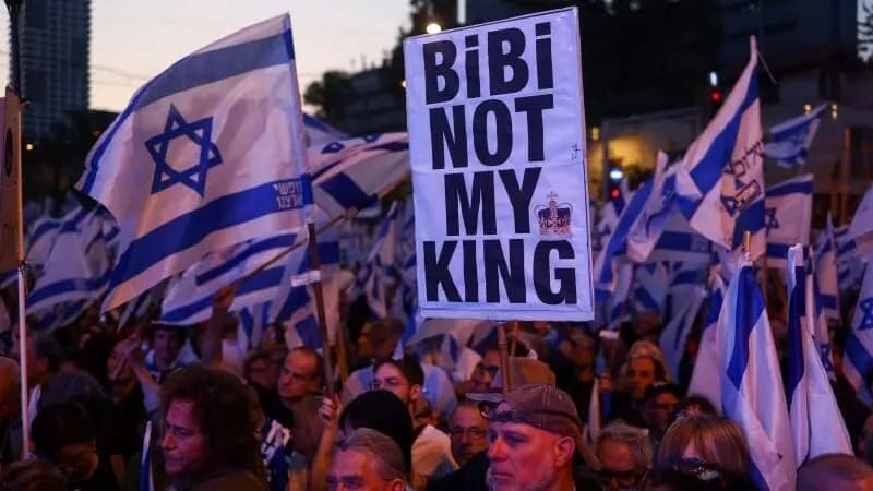 في القدس.. المتظاهرون يخترقون حواجز الشرطة
