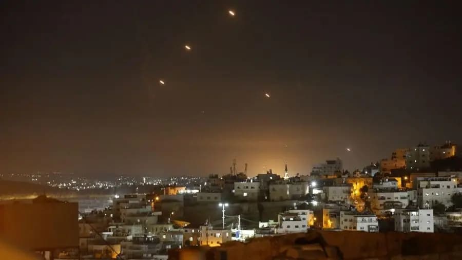 بعد الهجوم الإيراني.. هكذا علق قادة العدو