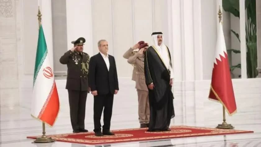 لقاء بين الرئيس الإيراني وأمير قطر.. إليكم تفاصيله