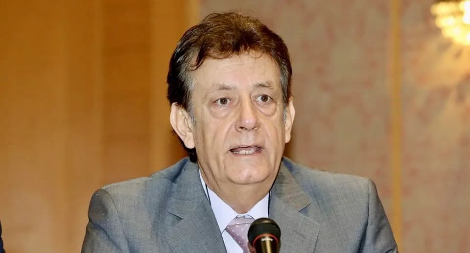 هارون: المستشفيات تواجه تحديات كبيرة