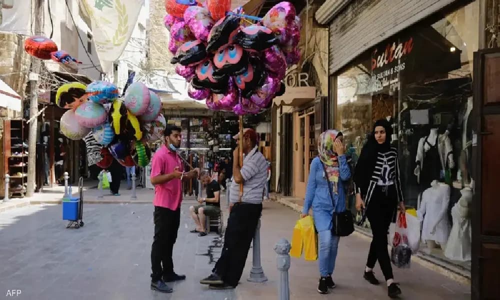 عيد باهت في لبنان