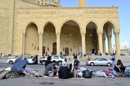 الحاج حسن يكشف عن حصيلة جديدة للنازحين اللبنانين