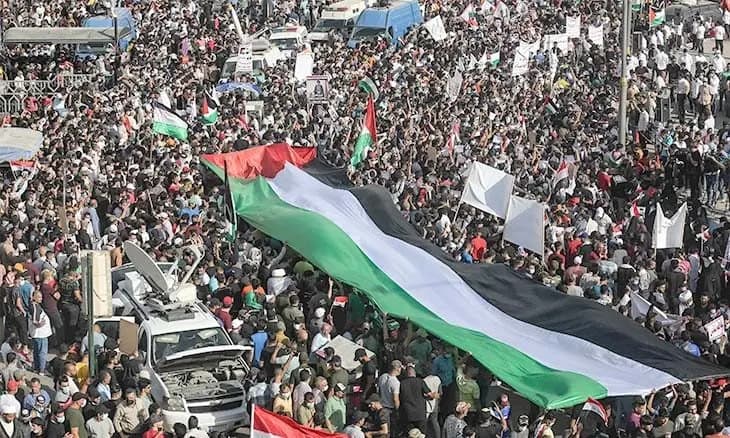 "إيلات" تحت نيران المقاومة