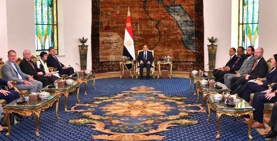 السيسي يستقبل وفدًا من الكونغرس.. وهذا ما جرى تداوله