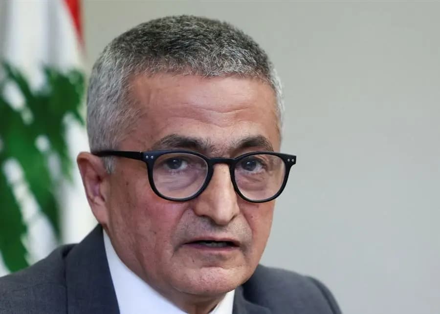 قراران لوزير المالية بتمديد مهل