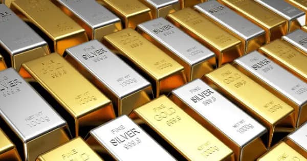 الفضة يسجل أعلى مستوى.. والذهب إلى ذروة جديدة