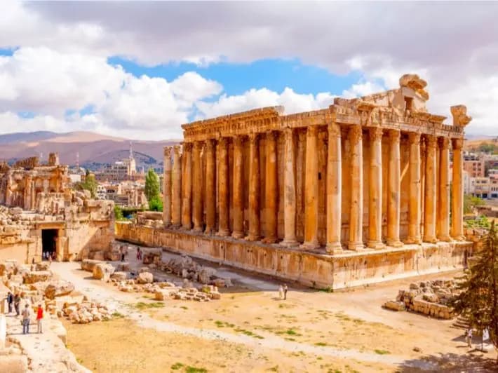 غارات جديدة على بعلبك