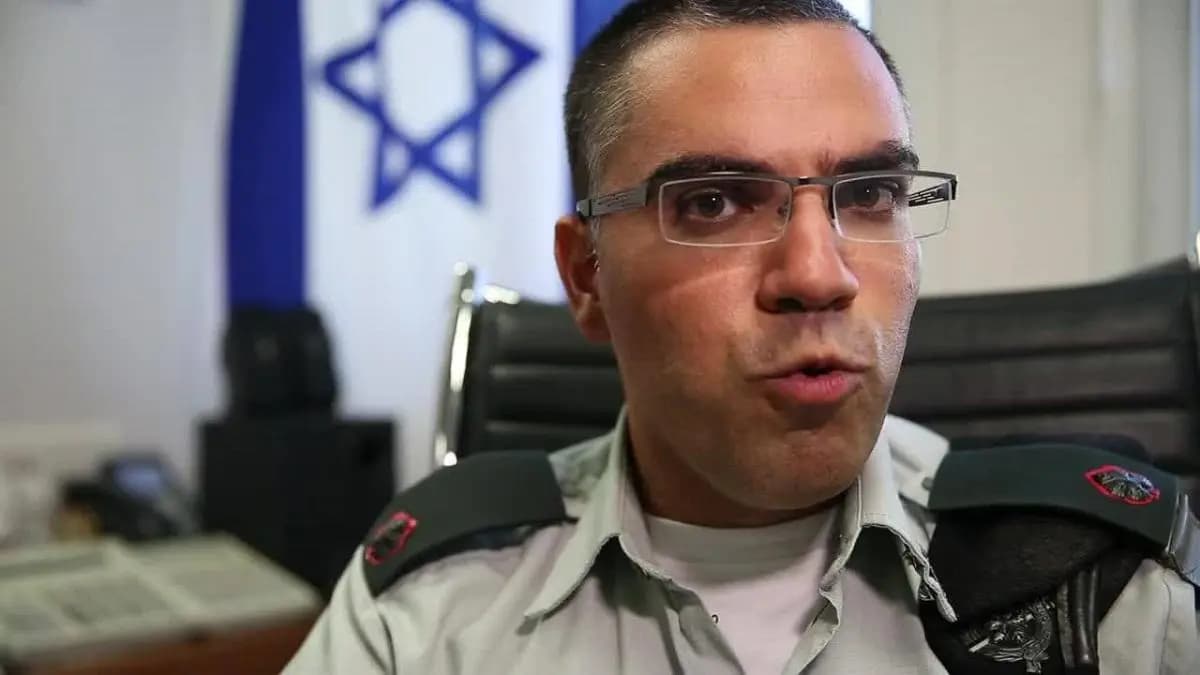 العدو يهدد سكان عدد من المباني في صور: ابتعدوا فورًا
