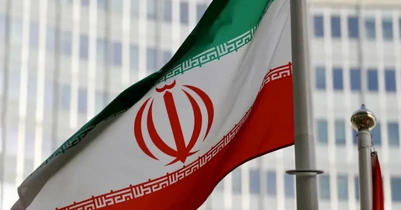 خامنئي ينعي صفي الدين: لا يزال الحزب أقوى مدافع عن لبنان