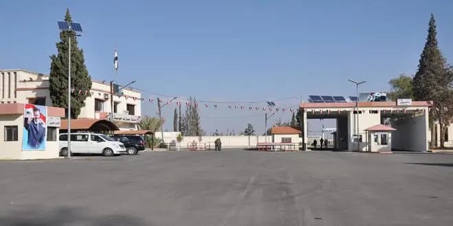 بعد غارة معادية.. خروج معبر حدودي ثان بين لبنان وسوريا عن الخدمة