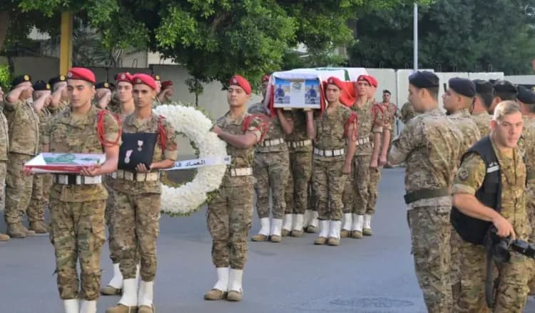 "الجيش" يشيع الرائد الشهيد محمد فرحات في زغرتا