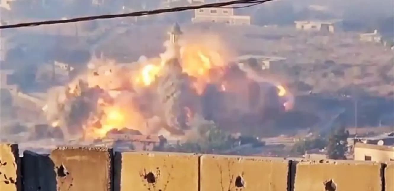 جنوبا.. العدو يفخخ مسجدا ويدمره بالكامل