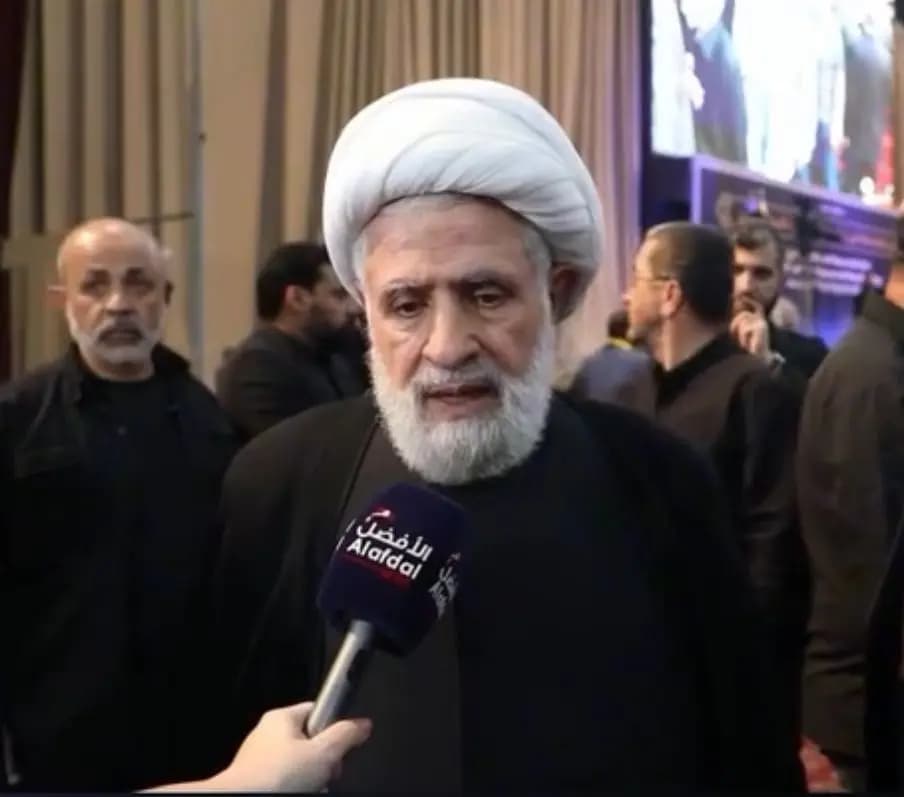 انتخاب الشيخ نعـ.ـيم قـ.ـاسم أمينًا عامًّا للحـ.ـزب: صـ.ـاروخٌ سياسيٌّ "دقيق" يصيبُ هدفه