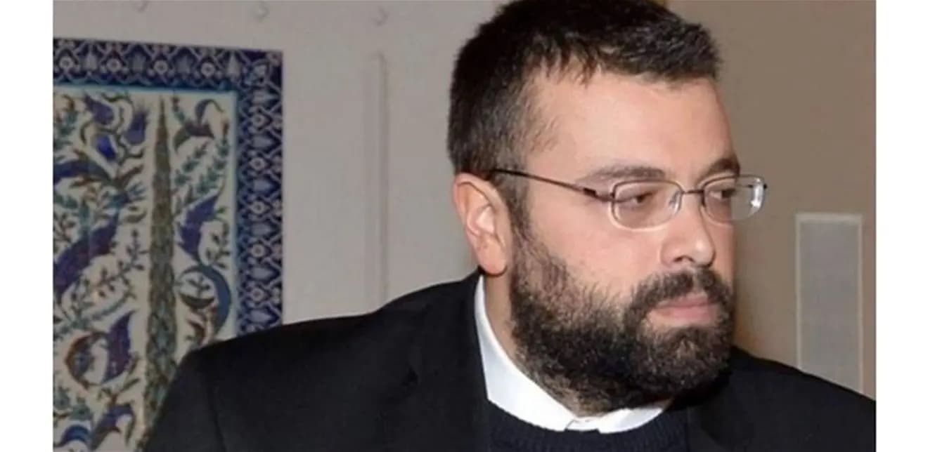 أحمد الحريري لـ "الرئيس الشهيد": ما أحوجنا إليك
