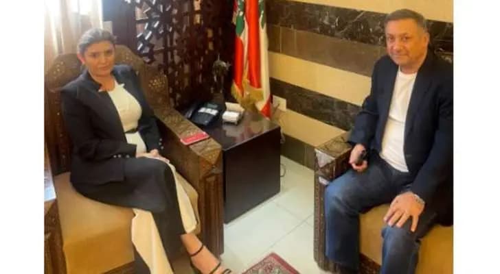 "أوضاع النازحين".. بين الترك وزوارها