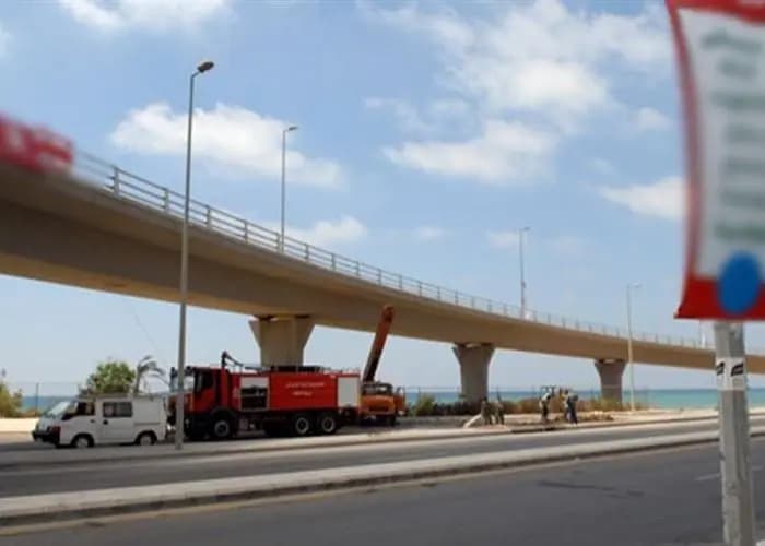 استهداف سيارة عند جسر الأولي