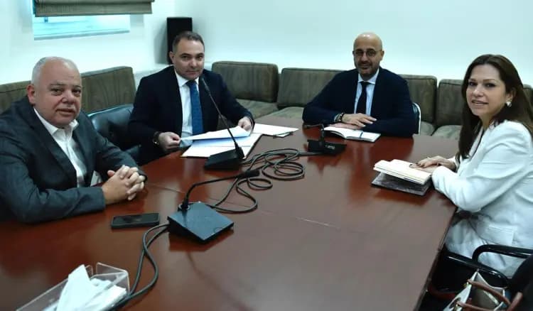 ياسين يبحث مع ناصر الدين تعزيز آليات توزيع المساعدات في البقاع
