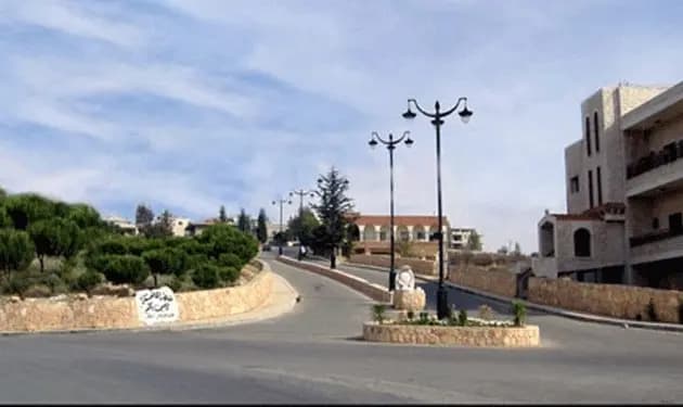 سيارة مشتبه بها في "ضهر الأحمر".. وماذا فعلت قوى الأمن؟