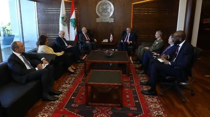 "لبنان متمسك باليونيفيل".. سليم يلتقي لاثارو ولاكروا