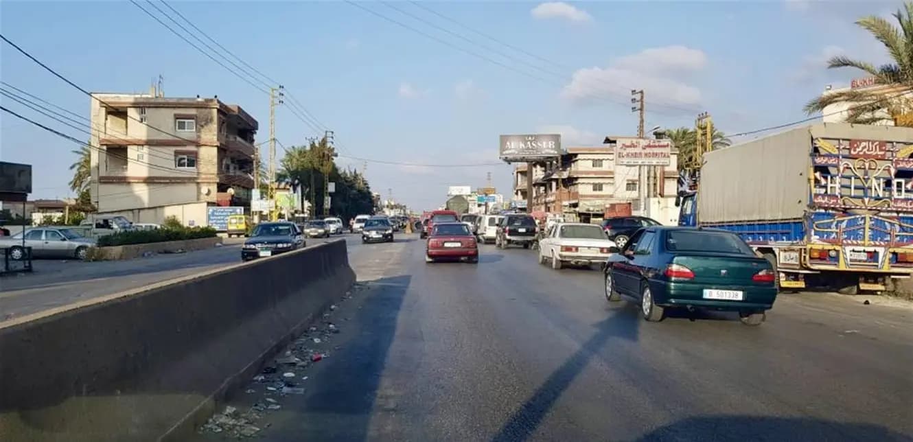 القوى الأمنية تغلق أوتوستراد المنية - الضنية.. ما السبب؟