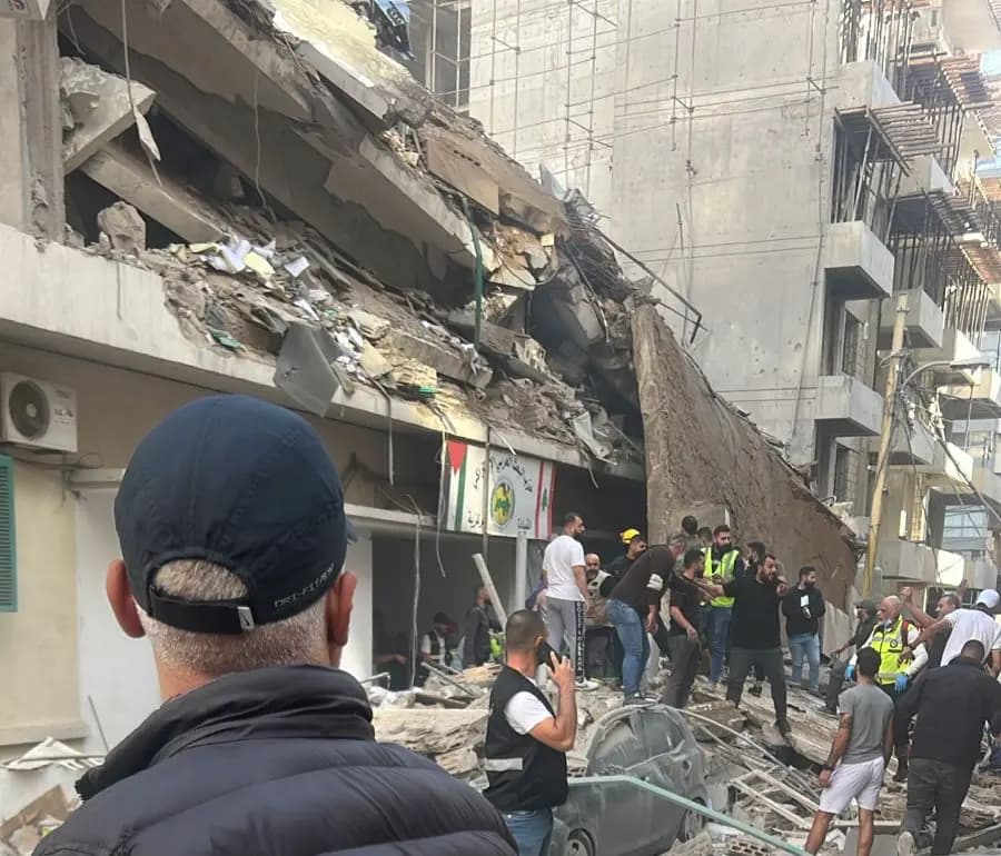 بعد الغارة على مبنى قيادته.. بيان أولي من حزب البعث