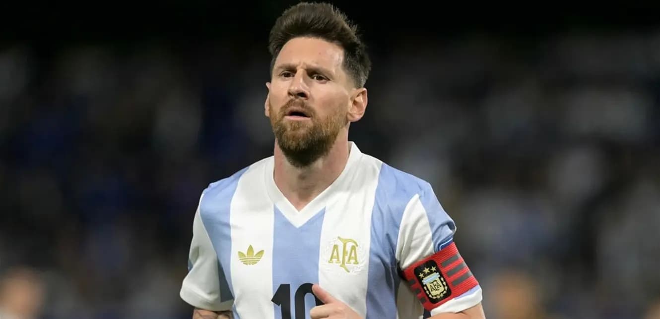 ميسي في تصريحات جديدة عن أداء نادي برشلونة