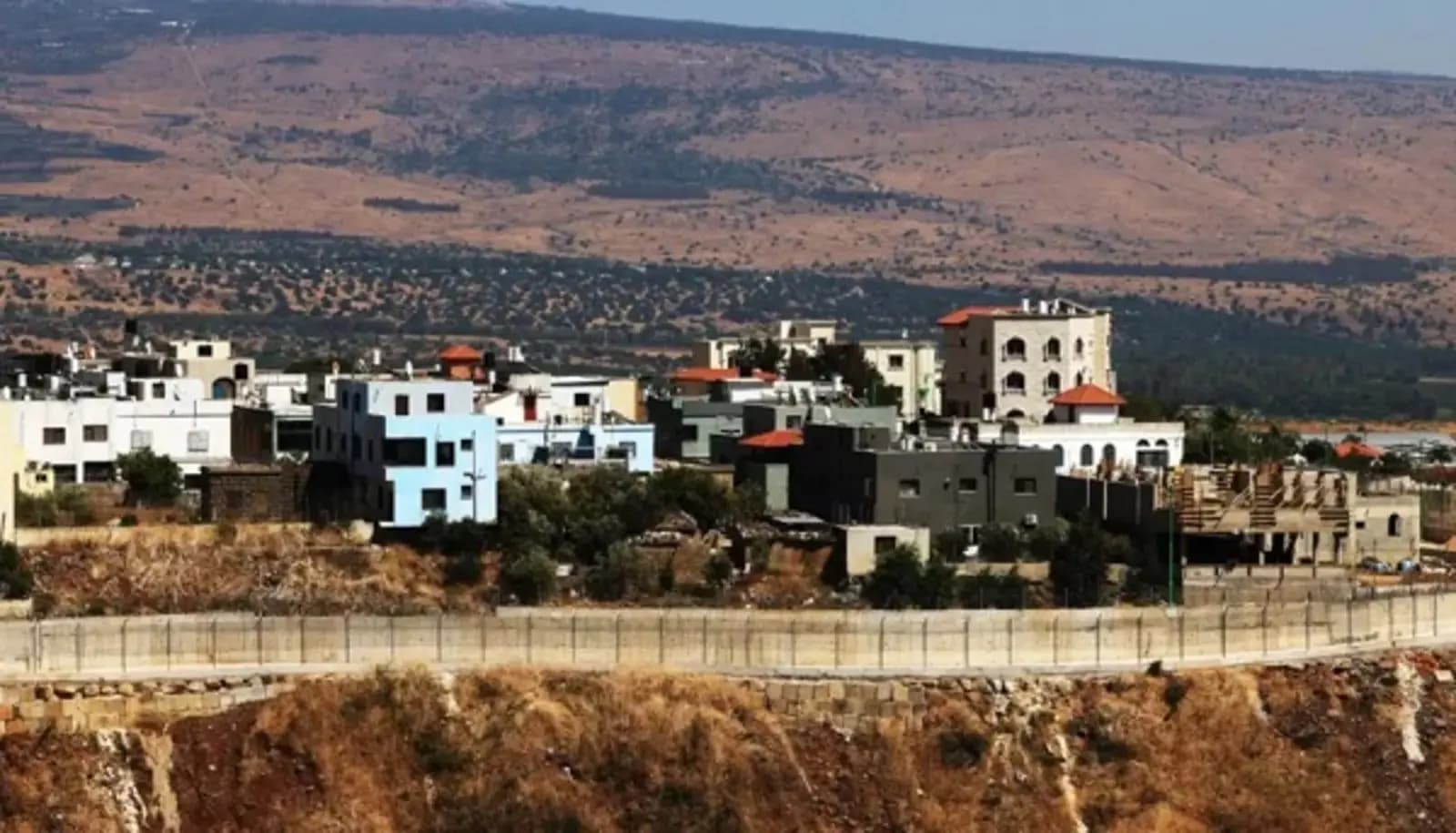 رئيس المطلة: اتفاق خنوع