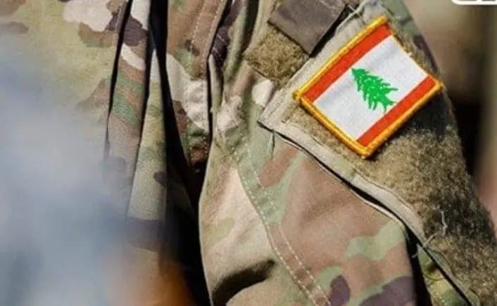 "بعد استهدافه من قبل العدو".. الجيش يعثر على جثمان أحد ضباطه