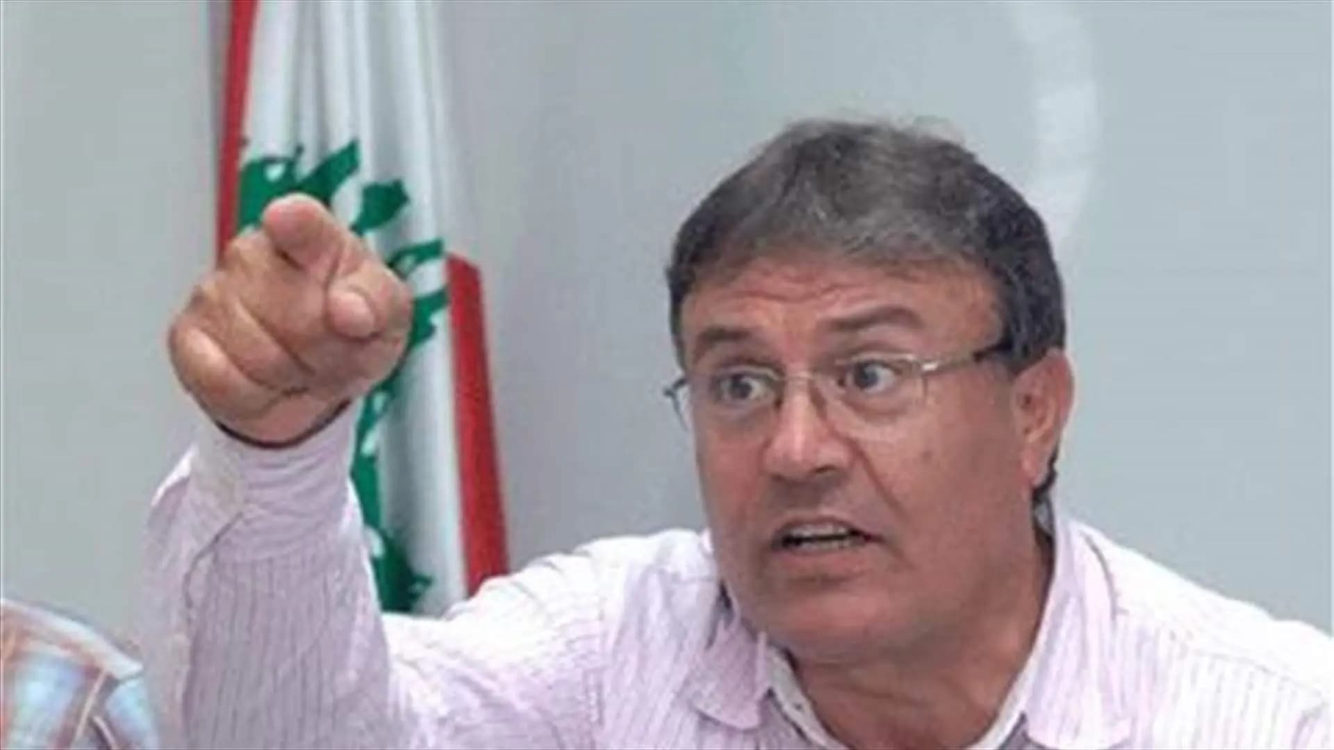 "احتجاجًا على سياسة الدولة".. محفوض يستقيل