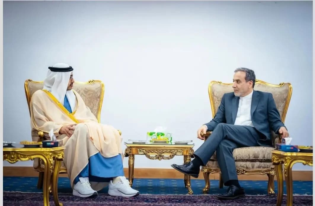 "الأوضاع في سوريا" بين عراقجي ونظيره الإماراتي