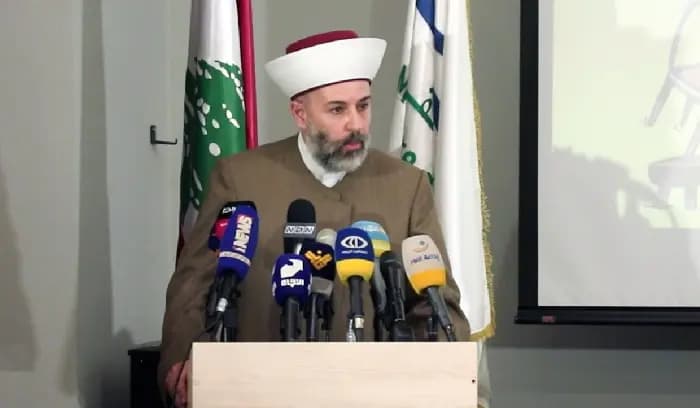 "لمجتمعات أكثر استقرارًا".. المفتي الرفاعي: للحفاظ على اللحمة الوطنية