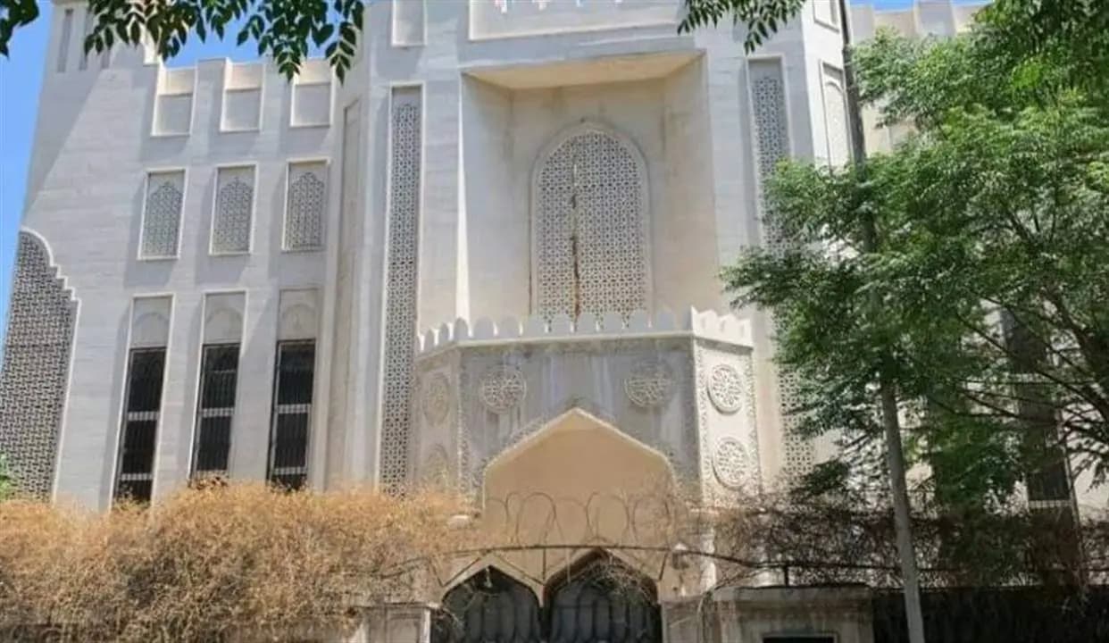 "بعد ١٣ عامًا".. قطر تعيد فتح سفارتها في سوريا