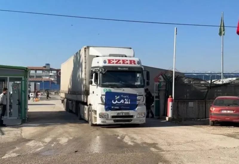 "مواد غذائية واغاثية".. تركيا وقطر تواصلان دعم سوريا