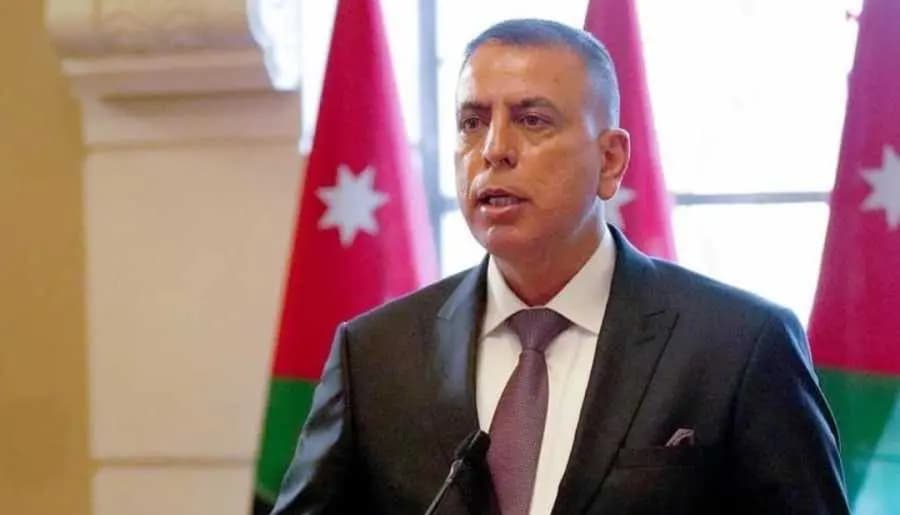 وزير الخارجية الأردني يكشف عدد السوريين العائدين إلى بلادهم