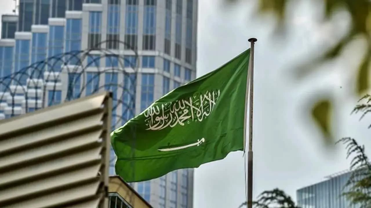 السعودية تقدم مساعدة كبيرة لدولة عربية