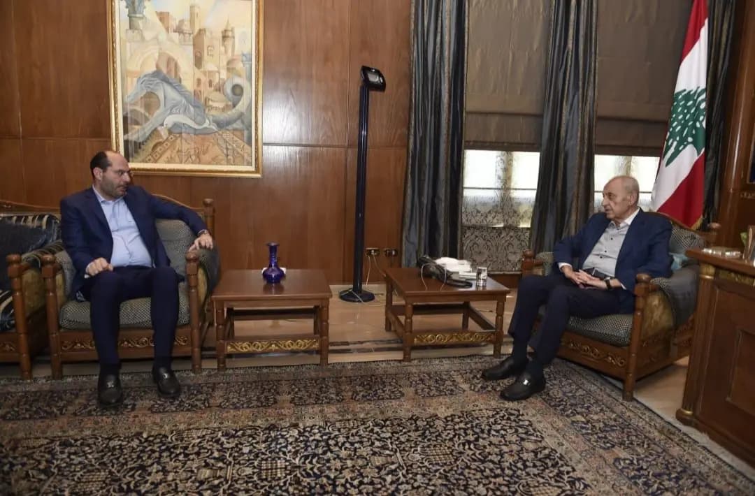 مراد يعرضُ مع بري آخرَ المستجدات