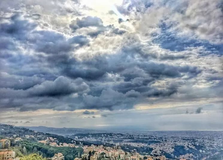 "غيوم وتغير درجات الحرارة".. هكذا سيكون الطقس في الأيام المقبلة
