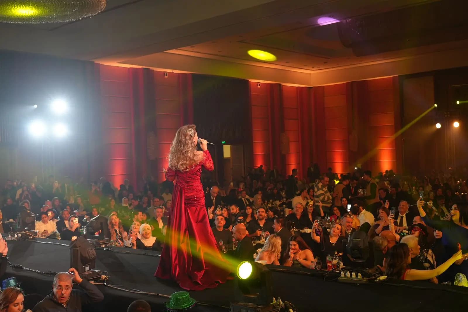 نوال الزغبي تبدأ الـ ٢٠٢٥ من القاهرة!