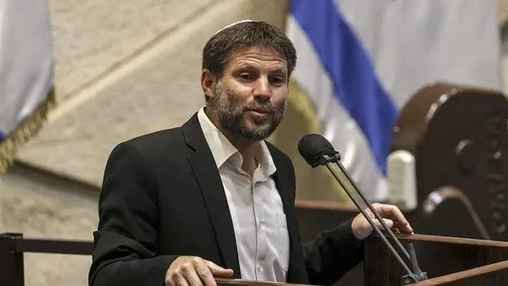 سموتريش يطالب نتنياهو باجتثاث الإرهاب من الضفة
