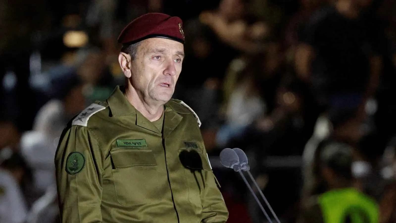 "على خلفية العلاقات المتوترة".. نائب هليفي يستقيل