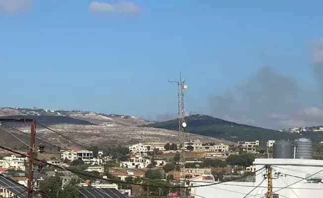 "في عيترون".. الجيش الإسرائيلي يلقي قنبلة صوتية على المواطنين
