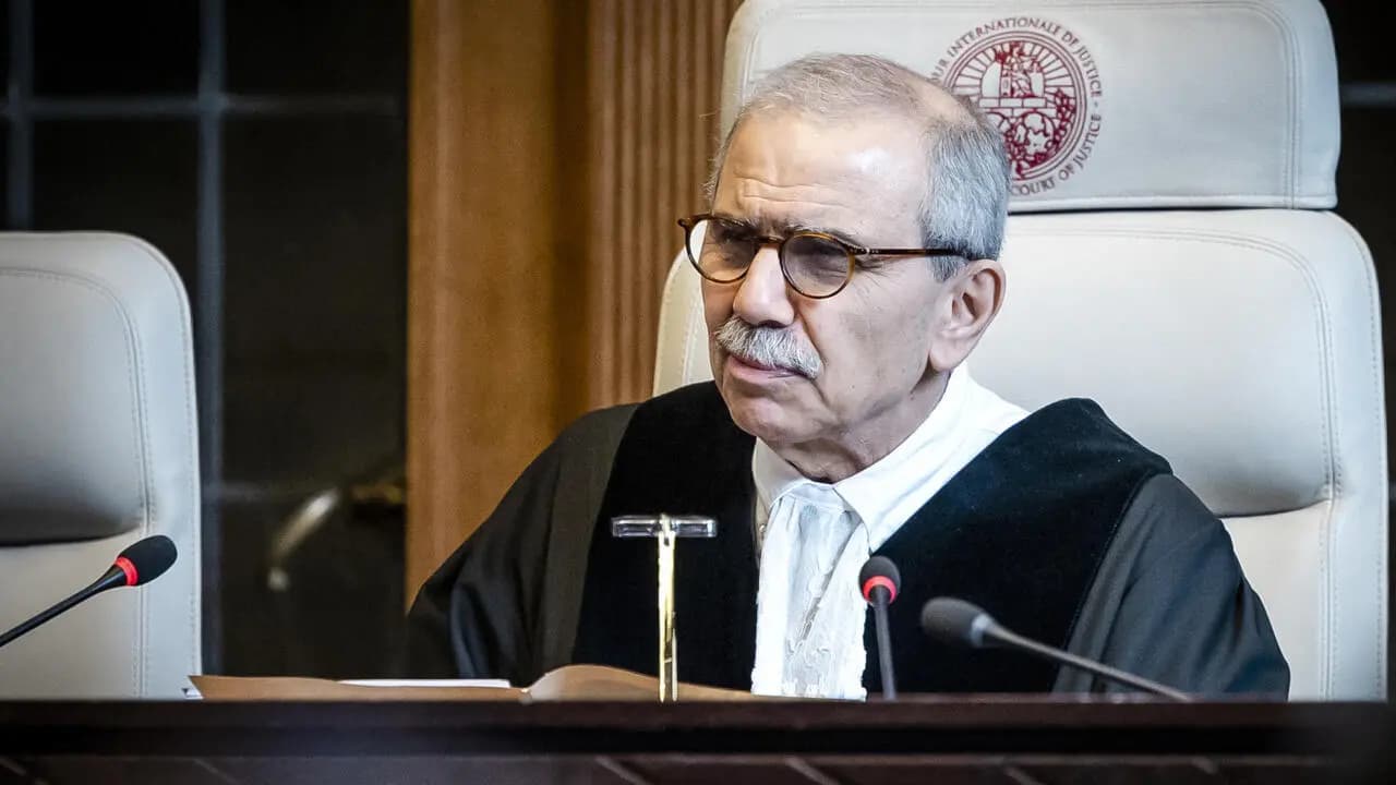 "إننا في عهد جديد".. الرئيس المكلَّف يلتقي سلام