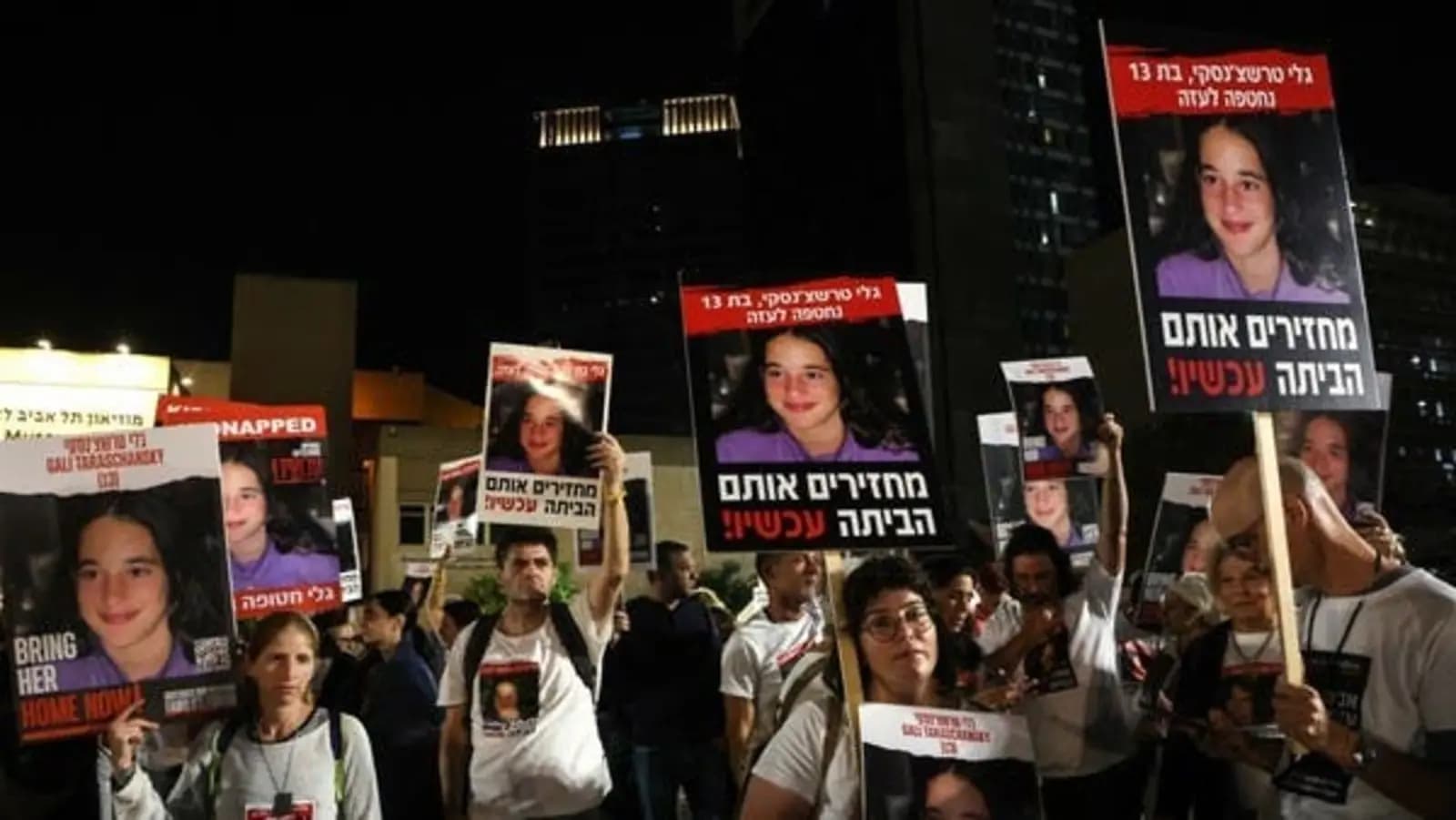 أبو عـ.ـبيدة: "إسرائيل" استهدفت مكانًا تتواجد فيه إحدى الأسيرات