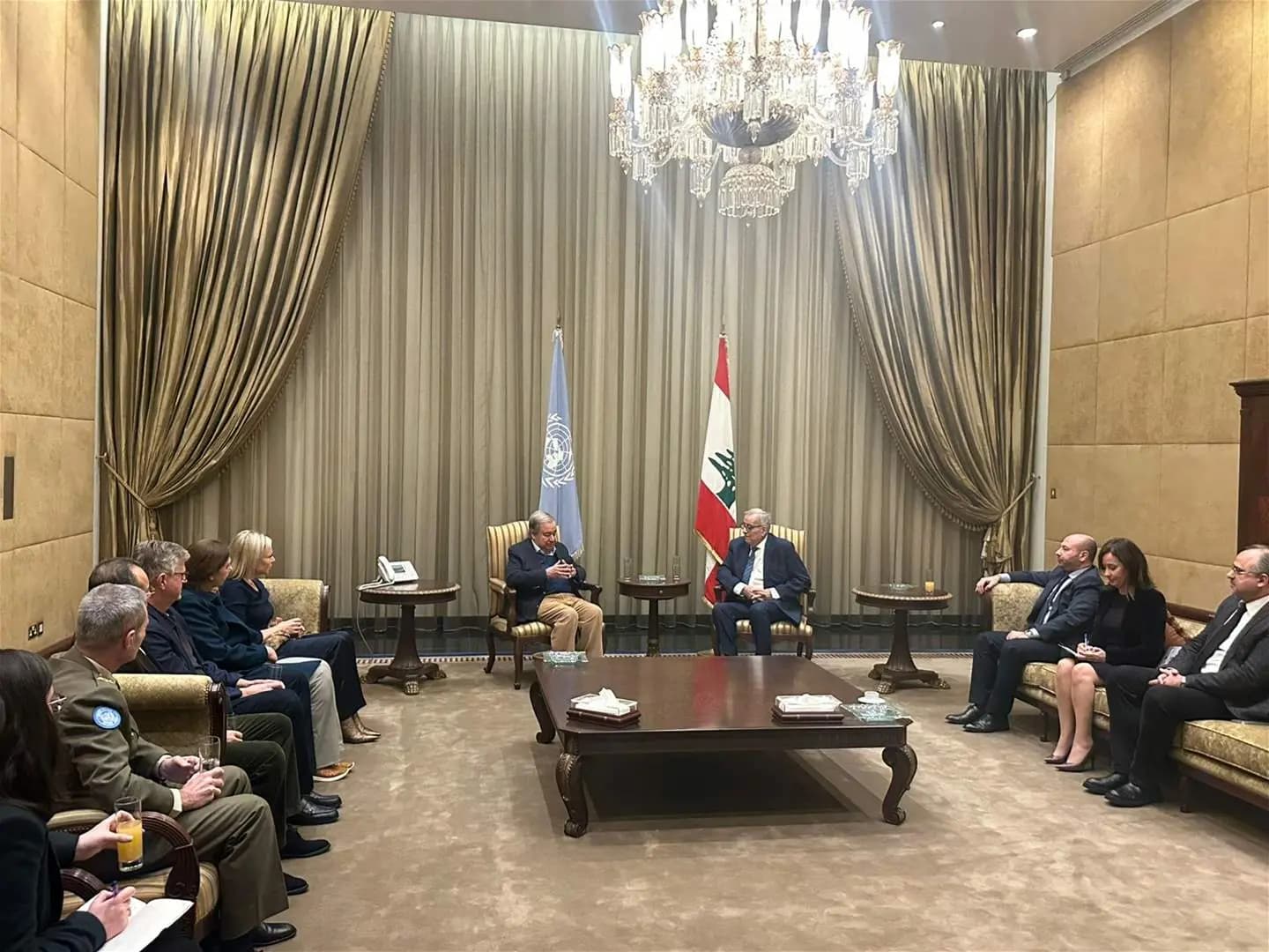 غوتيريش يلتقي بو حبيب ويؤكد دعمه للقطاعات اللبنانية