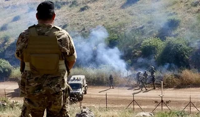 الجيش ينتشر على الحدود ويطالب المواطنين الالتزام بتعليماته