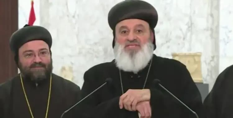 البطريرك أفرام يلتقي عون.. وهذا ما أمله