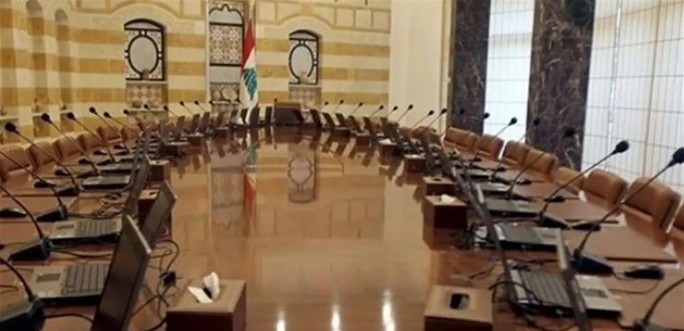 الحكومة بين اعتذار وولادة قيصرية